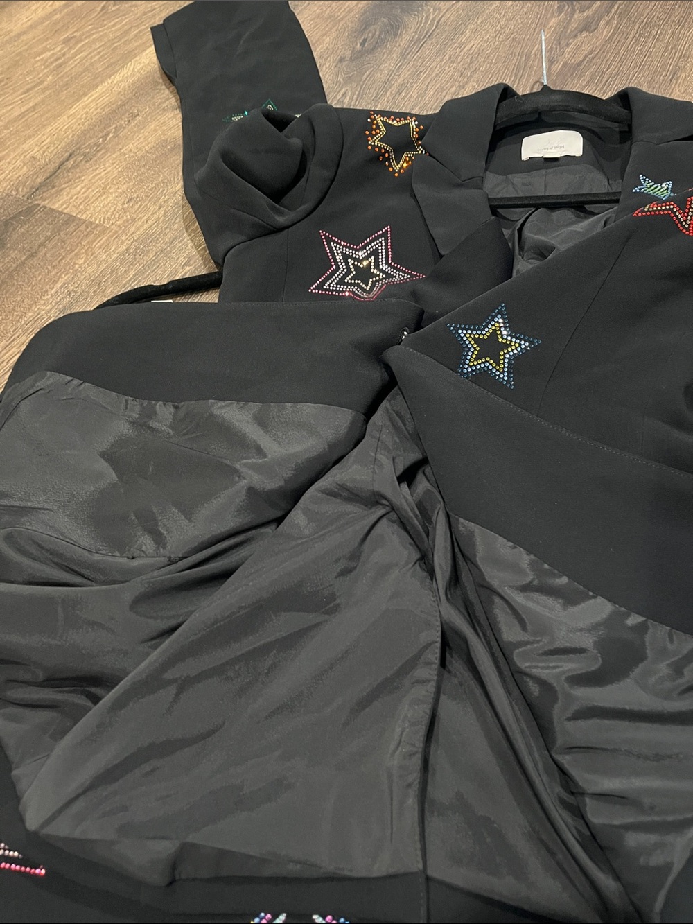 cinq a sept Black Blazer and skirt with Multicolor Star Embellishments - Picture 11 of 15